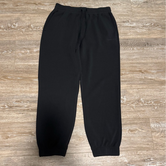 Outdoor Voices Black Joggers - Picture 1 of 7